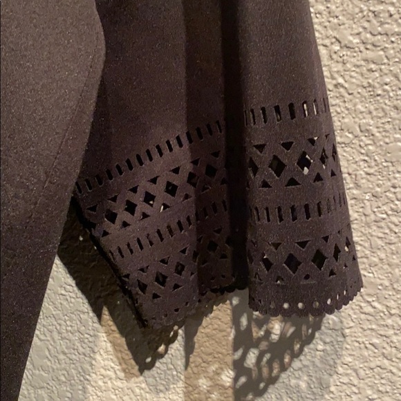 Top - Picture 2 of 2